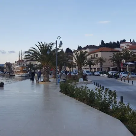Nola * Rogoznica (Sibenik-Knin)