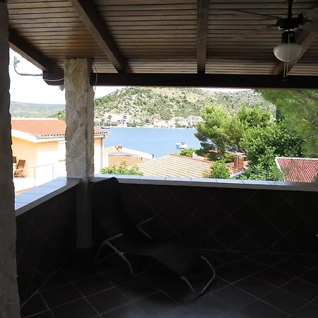 Apartment Nola Rogoznica (Sibenik-Knin)