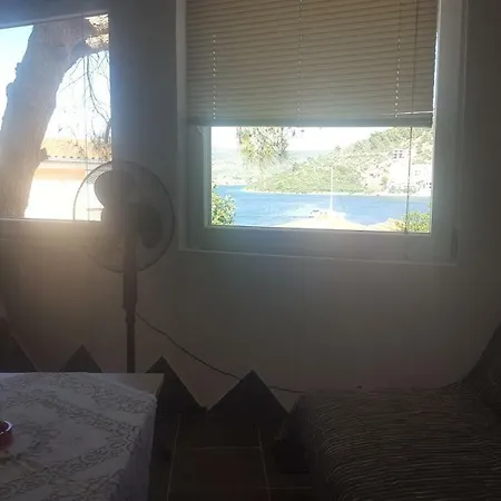 Nola Apartment *